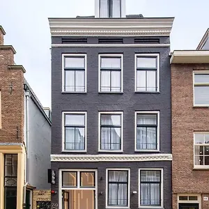 https://cityview-hotel.amsterdamhotelsnl.com