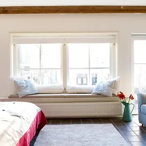 Bed & Breakfast Jackie O ***